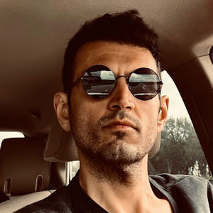 Meet your Posher, Roozbeh